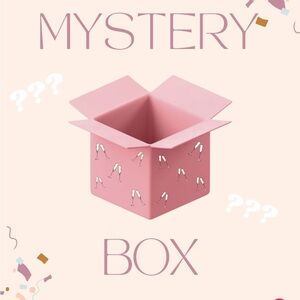 Mystery Box Women’s 10 Pieces